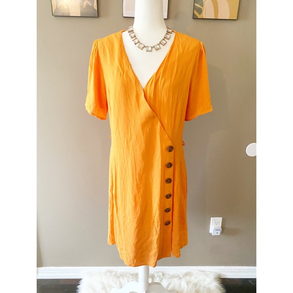 Chelsea & Violet Dresses & Skirts - Chelsea & Violet Orange Wrap Button Dress